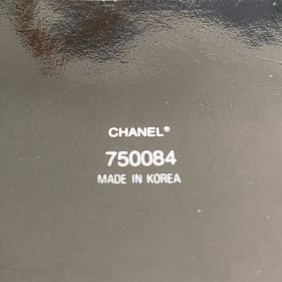 πΈ CHANEL SHOPPING BAG - Picture 2 of 6